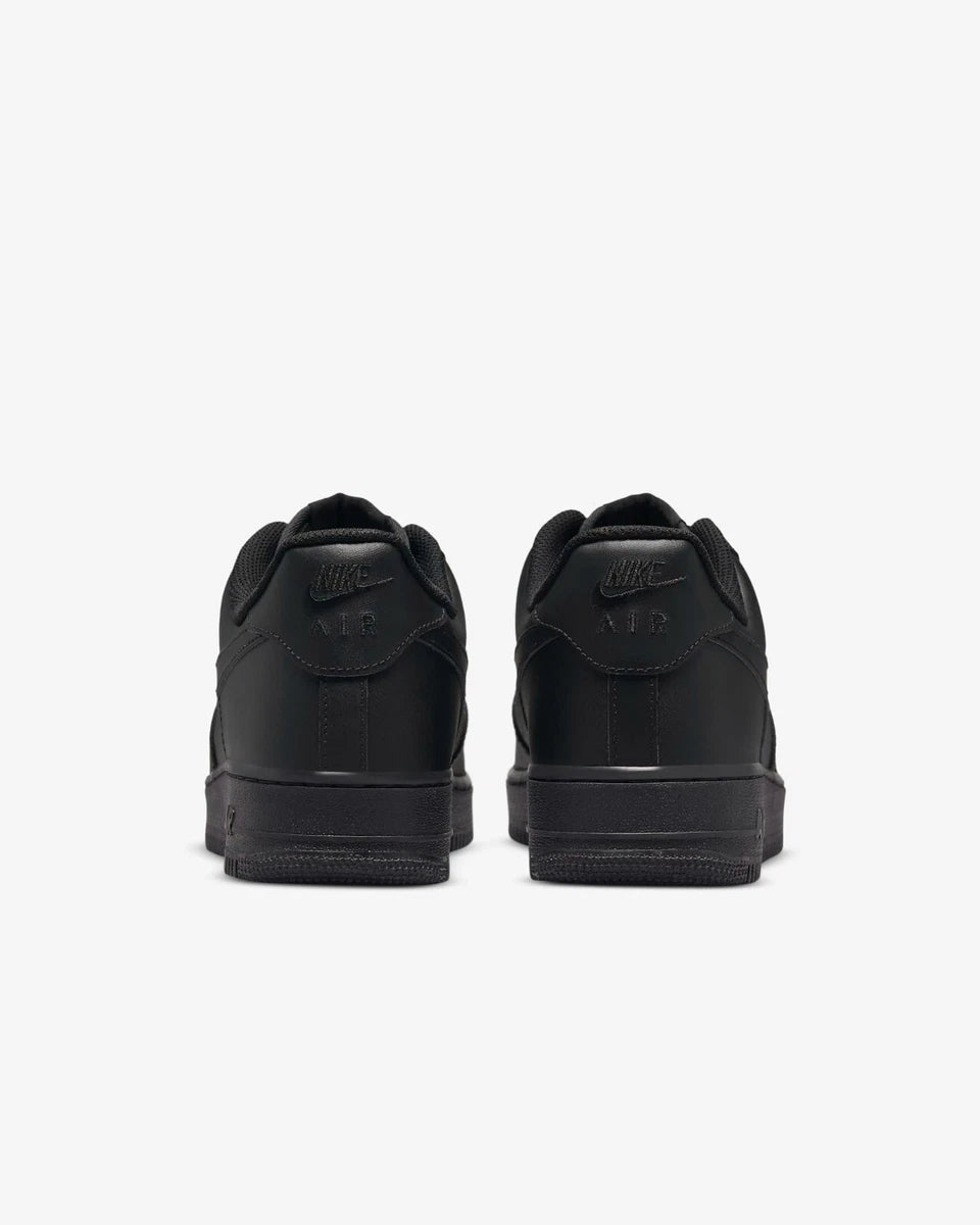 Nike Air Force 1 White & Nike Air Force 1 Black